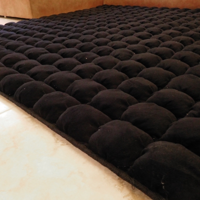 Dreamweavers Black Italian Sq Chamois Rug