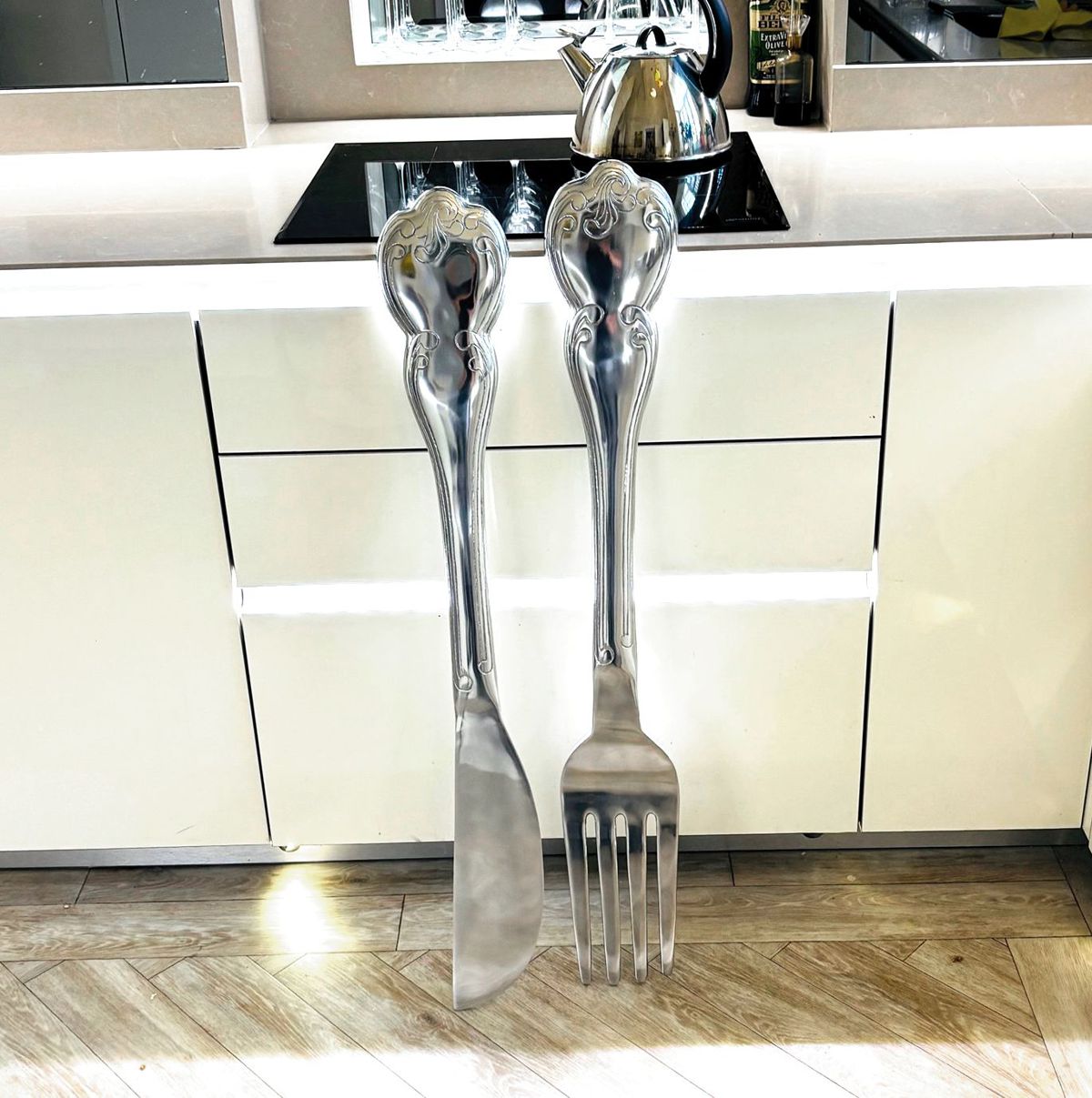 Extra Large Fork and Knife Cutlery Wall Set 102cm Long  FORK KNIFE SILVER